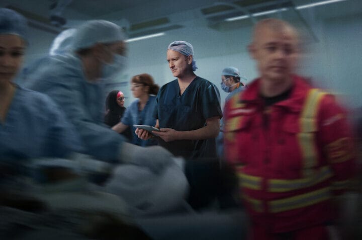 Kritik Saatler: Ölümle Yaşam Arasında - Netflix